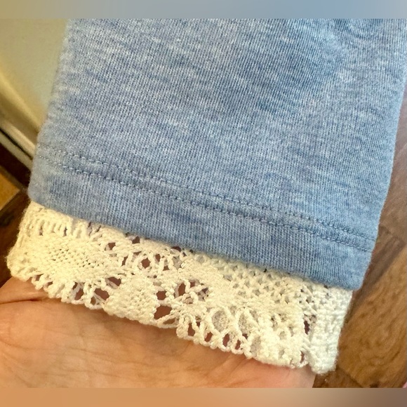 Top - Picture 4 of 5